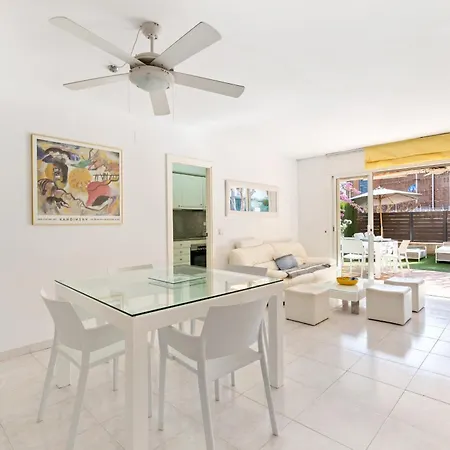 Apartamento Welcs Pda-125-con Piscina Comunitaria *